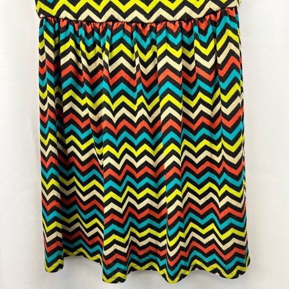 As U Wish Womens A Line Dress Blue Yellow Chevron Print Stretch Short Sleeve M - Picture 9 of 10